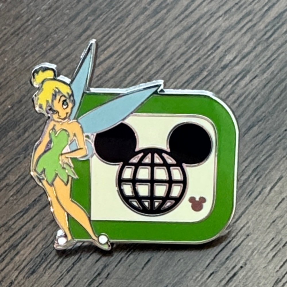 Authentic Disney Pin - 2025 Wave B WDW Hidden Mickey Pin featuring Tinkerbell